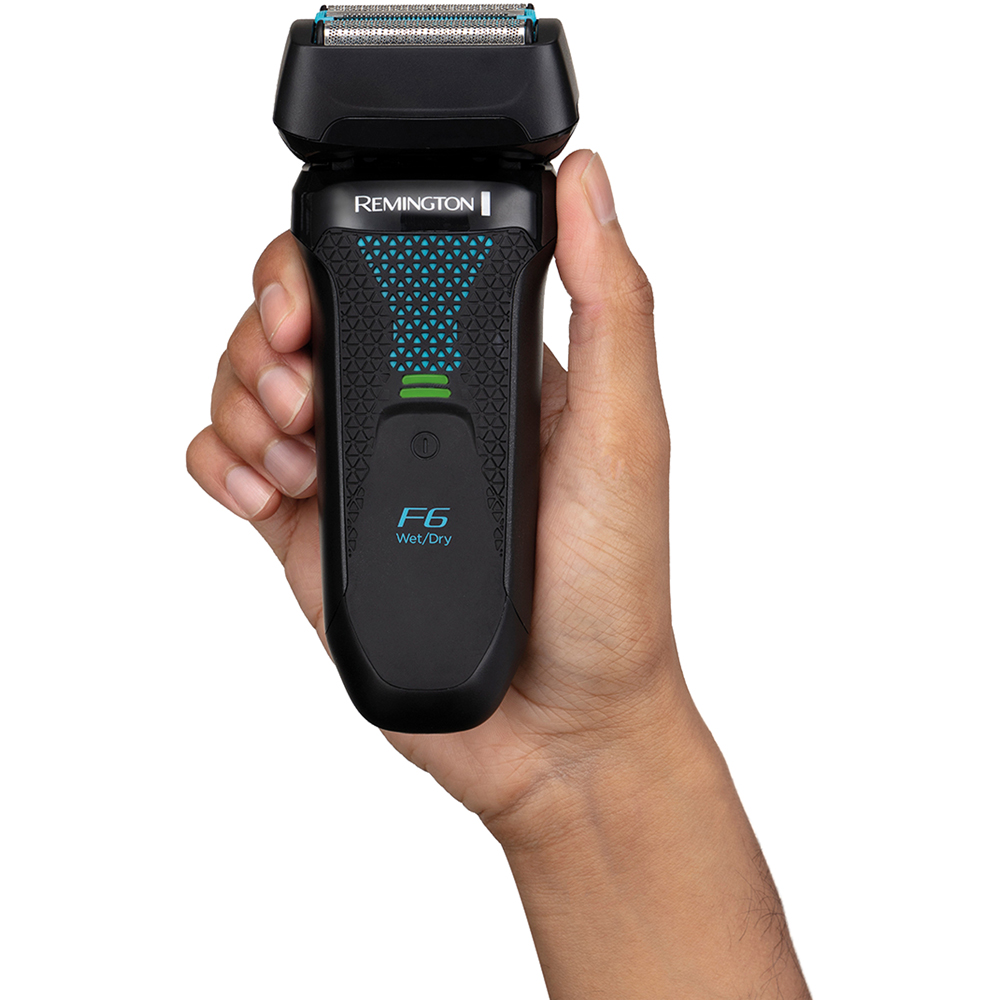 Remington R6 Style Series Aqua USB Foil Shaver Image 4