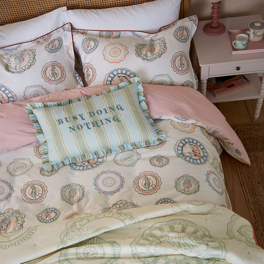 Yvonne Ellen Super King Size Multicolour Vintage Plates Duvet Set Image 3
