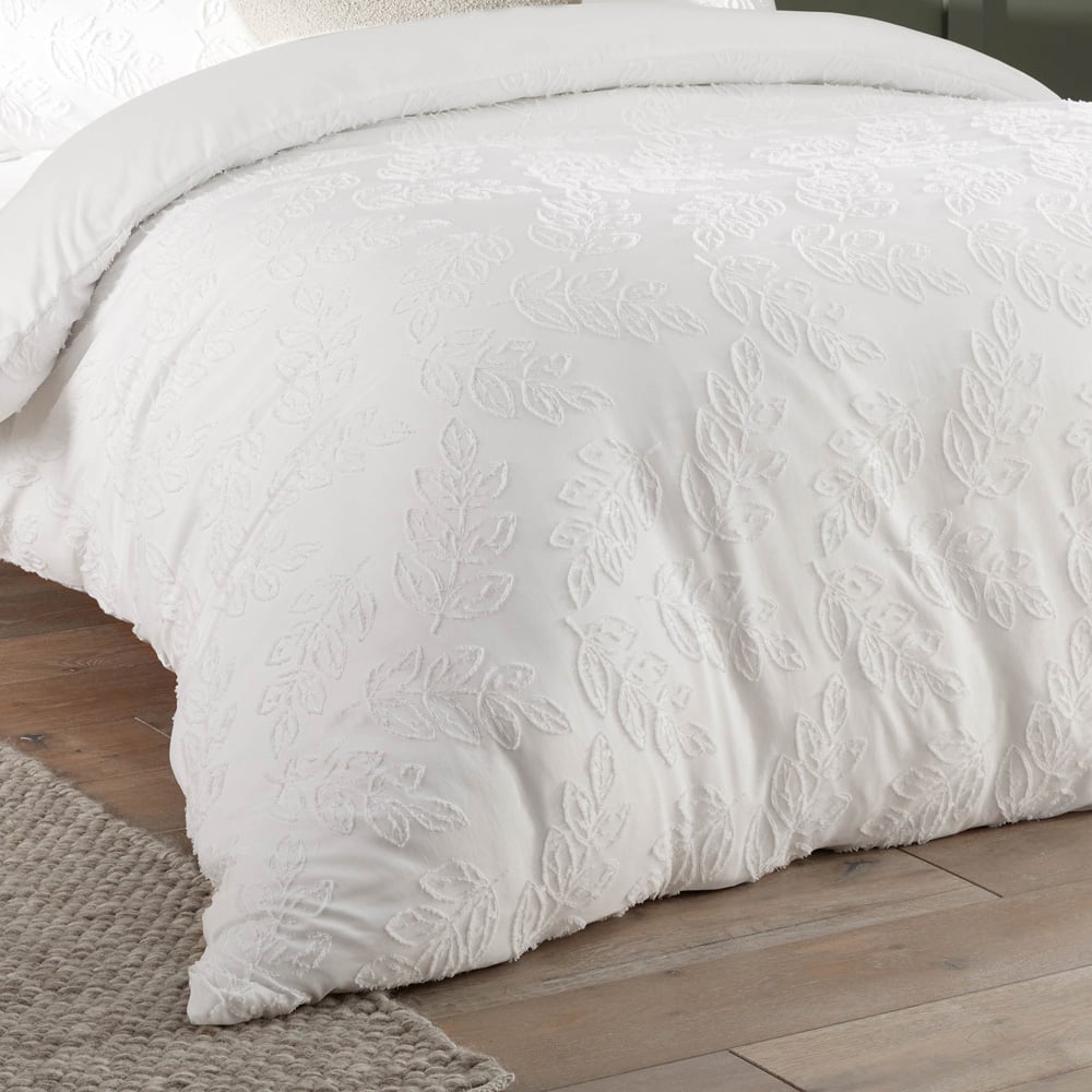 Duvet Day Seville Double White Leaf Tufted Duvet Set Image 3