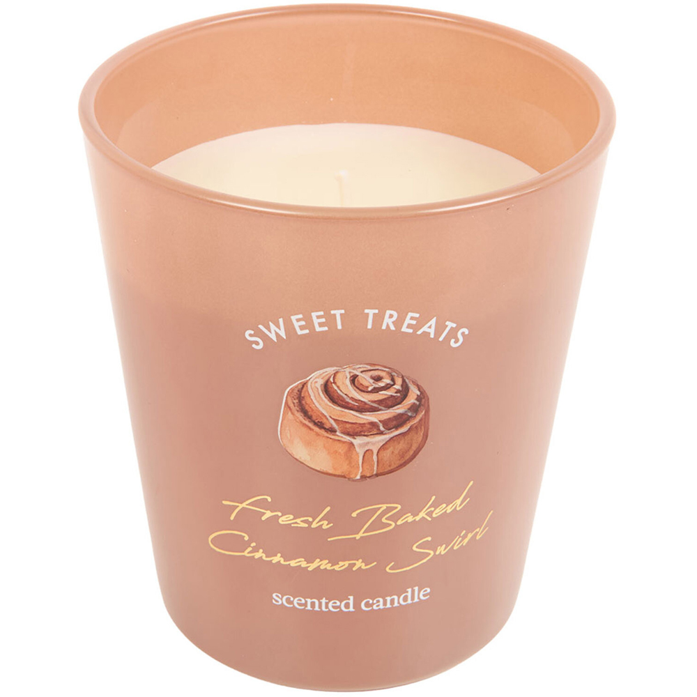 Sweet Treats Scented Mug Candle Image 6