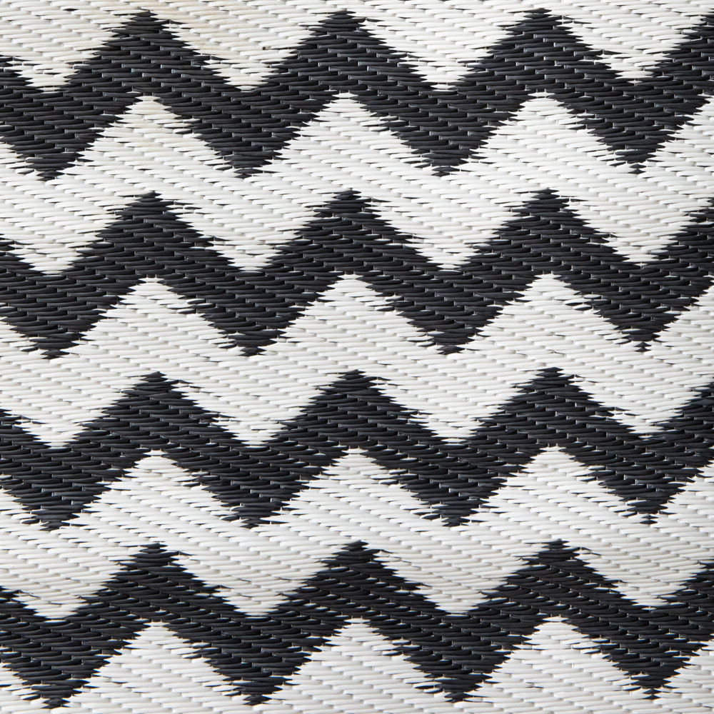 Samuel Alexander Onyx Atlantis Outdoor Rug Mat 150 x 210cm Image 6