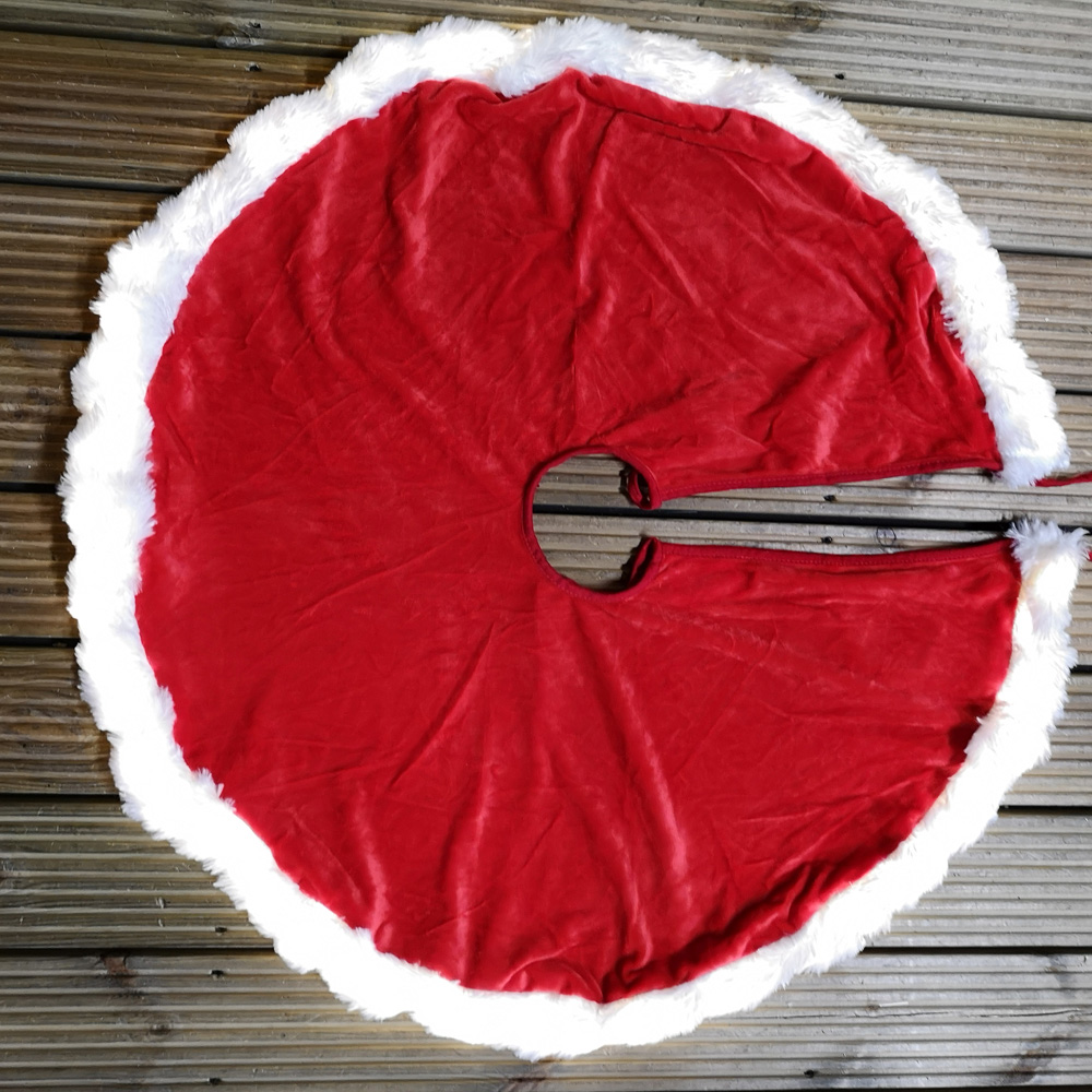 Samuel Alexander Red and White Faux Fur LED Christmas Tree Skirt 90cm Image 2