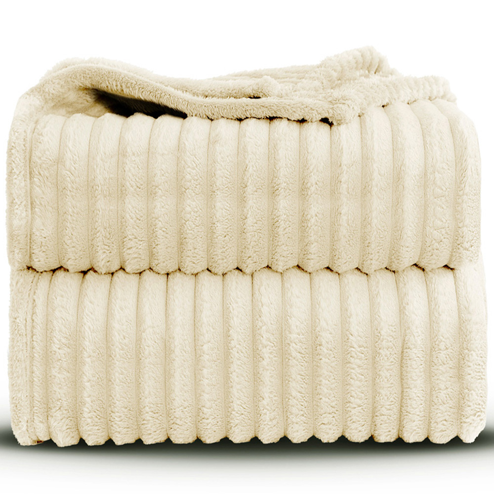 Velosso Bellissima Ivory Plush Throw 150 x 200cm Image 3
