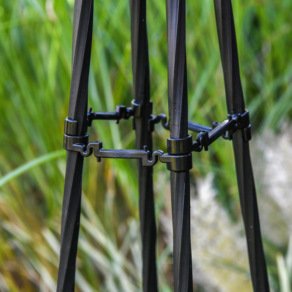 Garden Gear 1.5m Metal Garden Tower Trellis Image 3