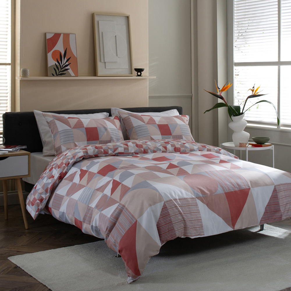 Deyongs Simple Shapes King Size Clay Duvet Set Image 1