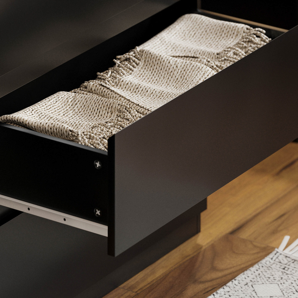 Vida Designs Denver 5 Drawer Black Chest of Drawers Image 5