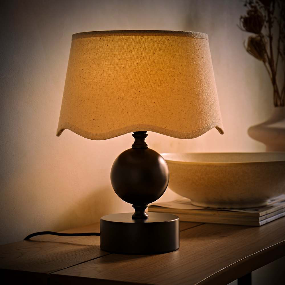 ValueLights Anthony Linen Scallop Shade Candlestick LED Table Lamp with Bulb Image 2