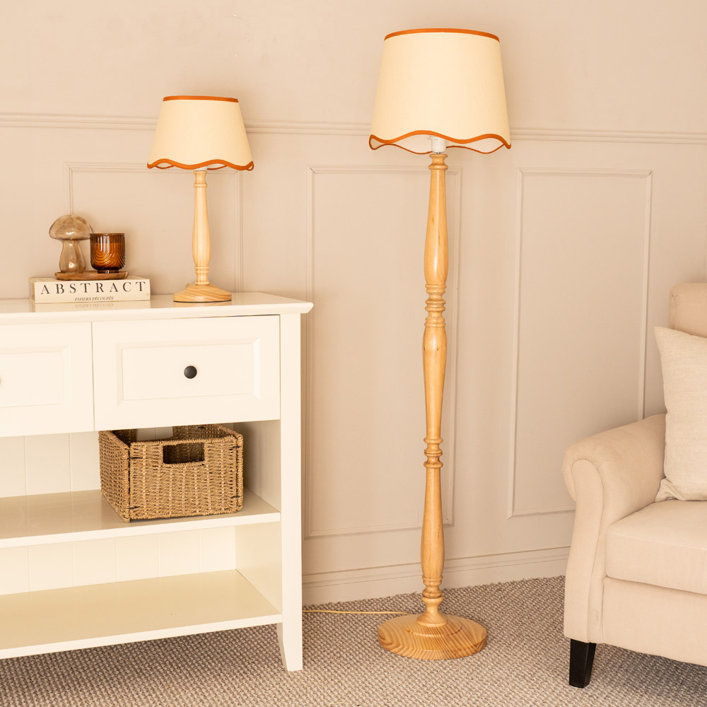 ValueLights Victoria Scallop Rust Edge Shade Light Wood LED Floor Lamp Image 3