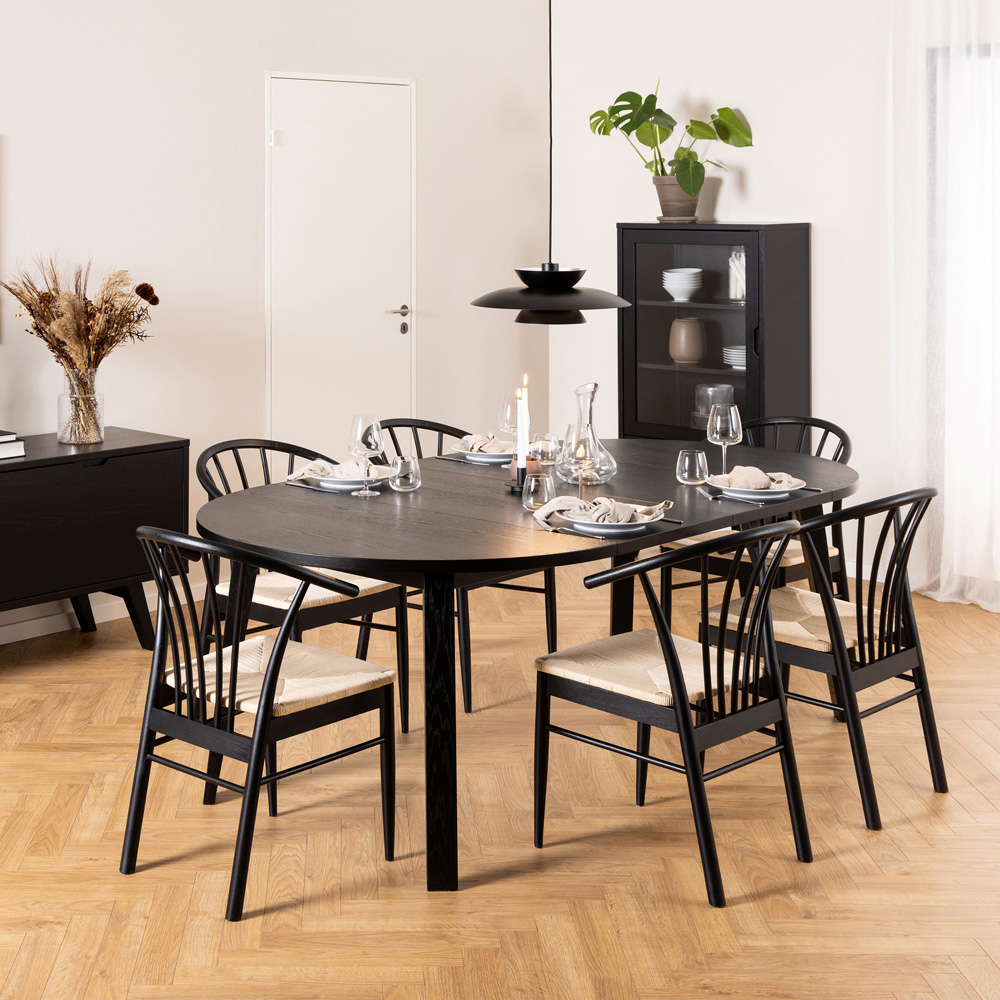 Florence Montreux 6 Seater Round Extending Dining Table Black Image 9