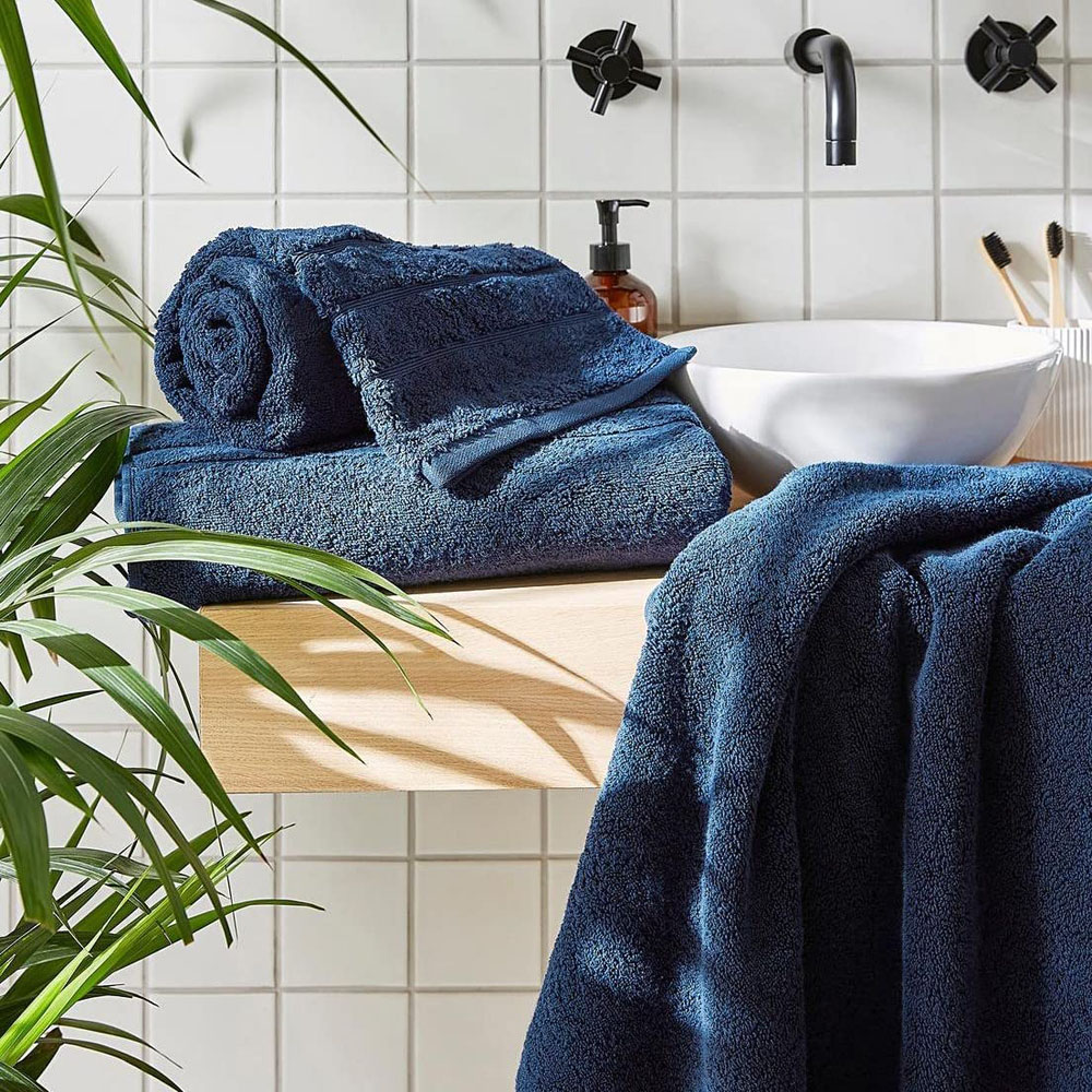 Allure Bath Fashions Navy Hotel Luxury Heavyweight Bath Towel Image 2