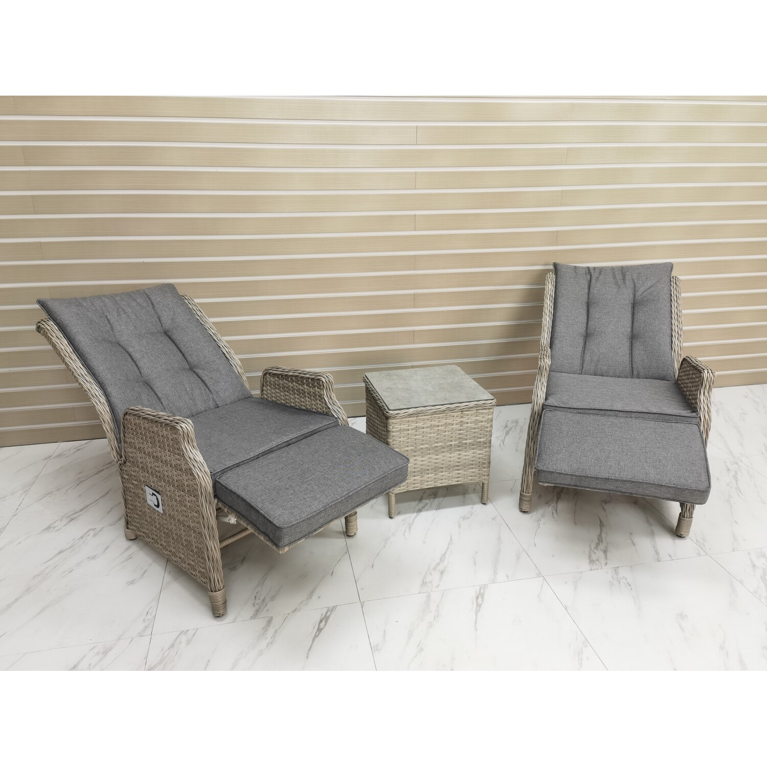 Malay Deluxe Cambridge Wicker 2 Seater Bistro Set Grey Image 2