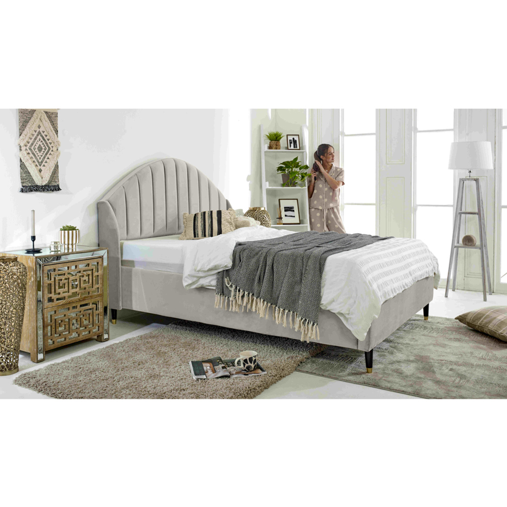 Eleganza Elysium King Size Silver Plush Velvet Bed Frame with Curved Winged Headboard Image 5