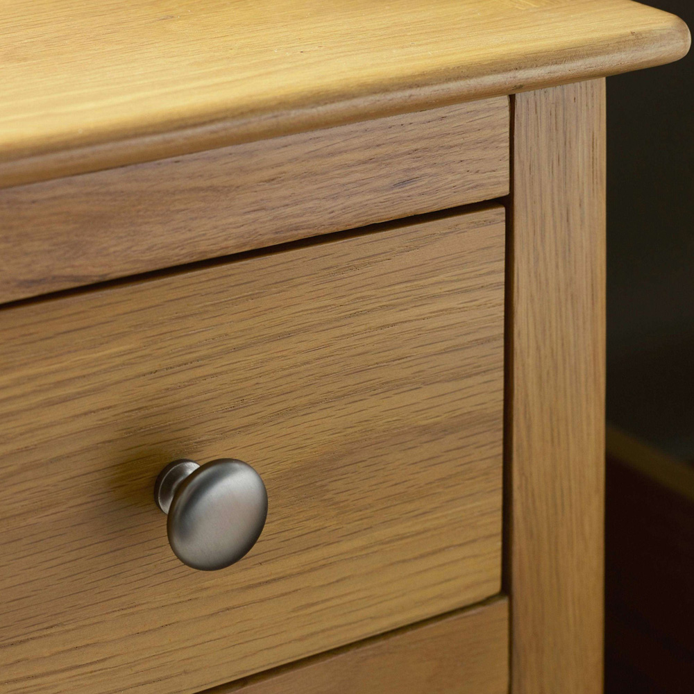 Julian Bowen Somerset Single Drawer Single Shelf Oak Compact Bedside Table Image 7