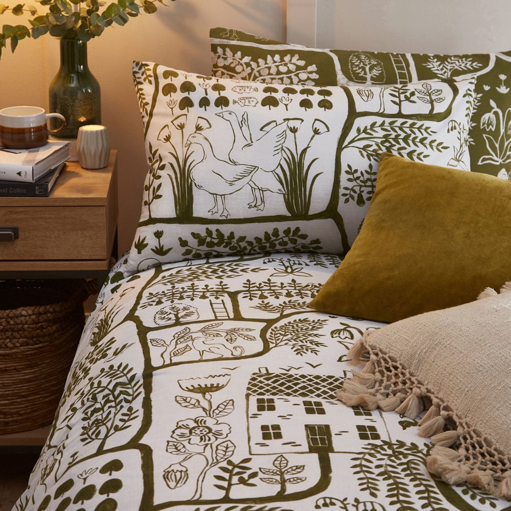 furn. Frida Double Moss Duvet Set Image 4