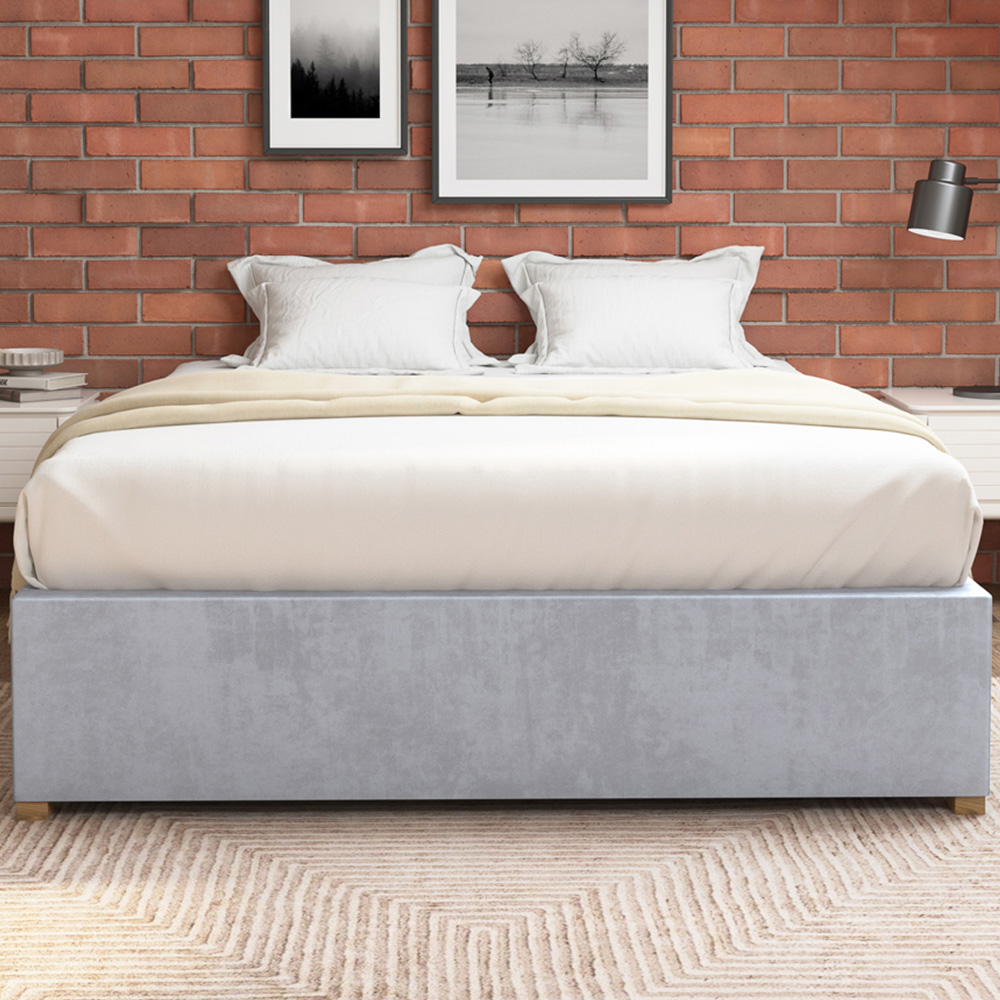 Aspire Furniture Single Light Silver Plush Platform Ottoman Bed Image 3