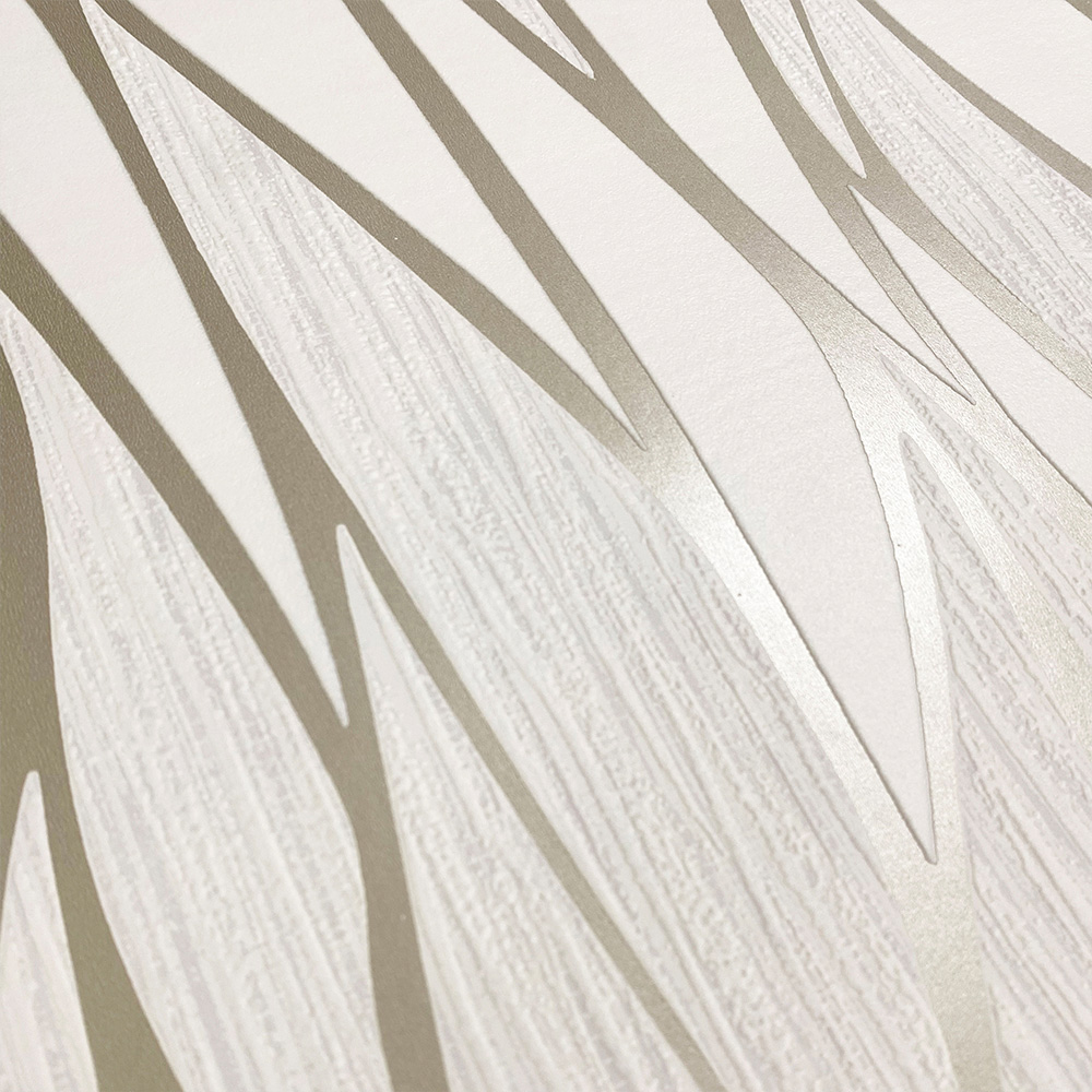 Muriva Hudson Wave Cream Wallpaper Image 3