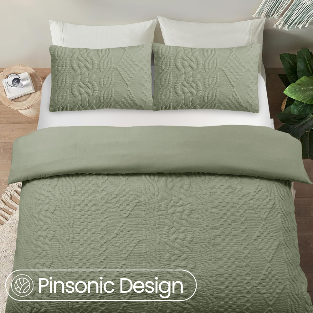 Velosso King Size Fern Green Quilted Knit Duvet Set Image 2