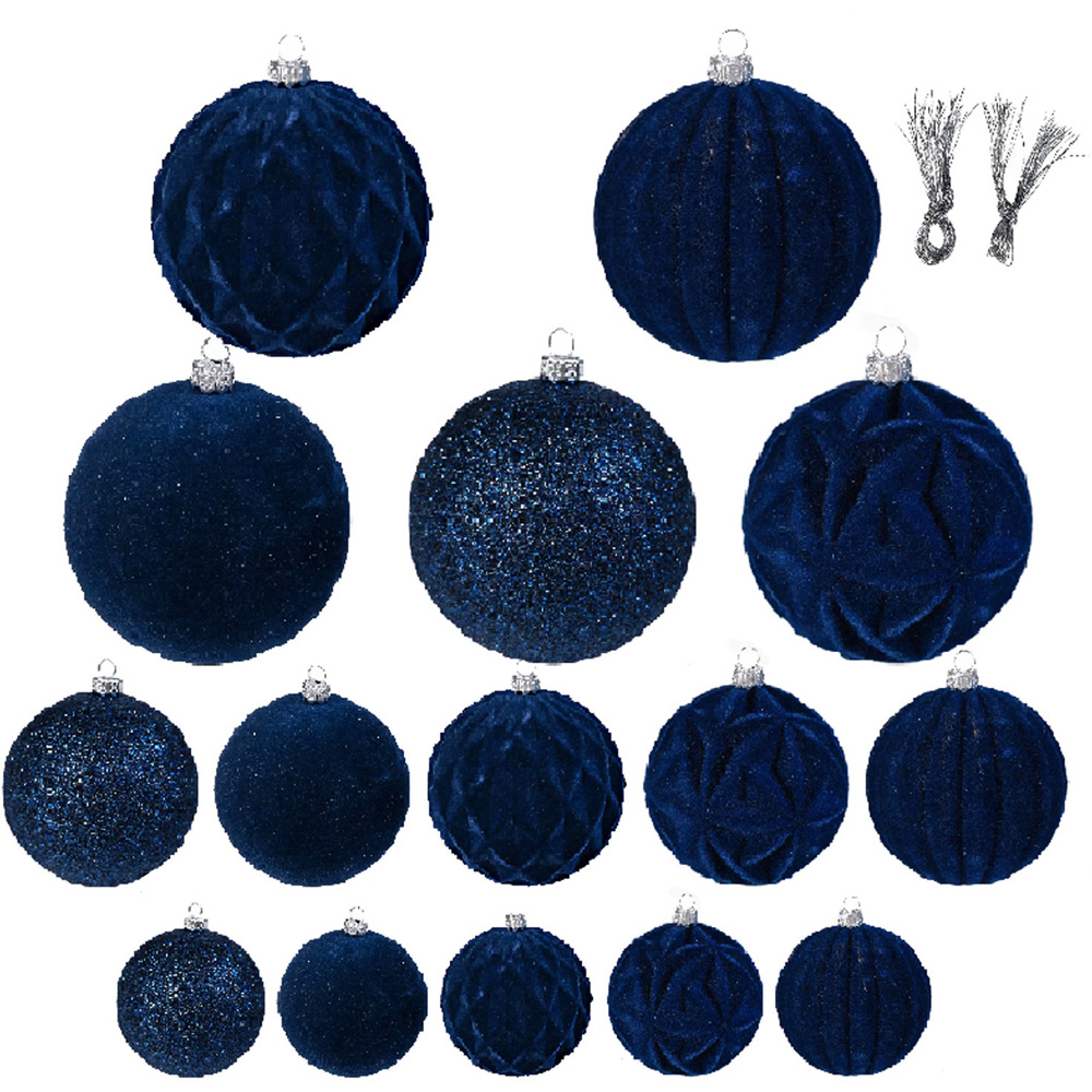 Pack of 36 Timeless Christmas Baubles Image 5