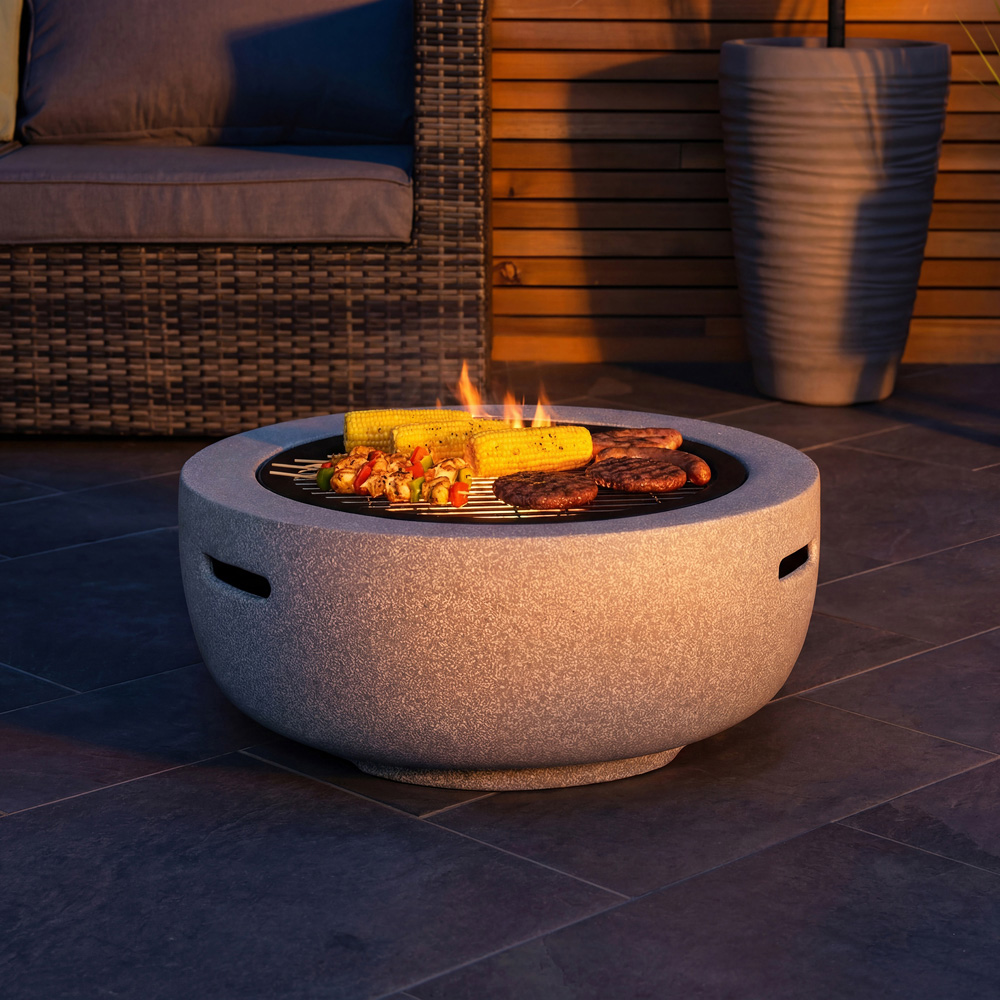 Charles Bentley Snug Magnesia Round BBQ Firepit with Mesh Cover Image 8