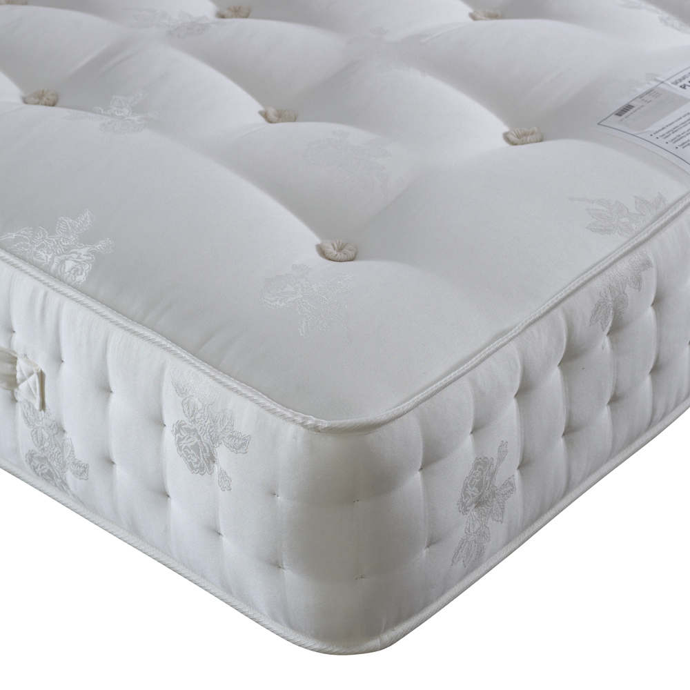 Signature Double 2000 Pocket Sprung Natural Pillow Top Mattress Image 2