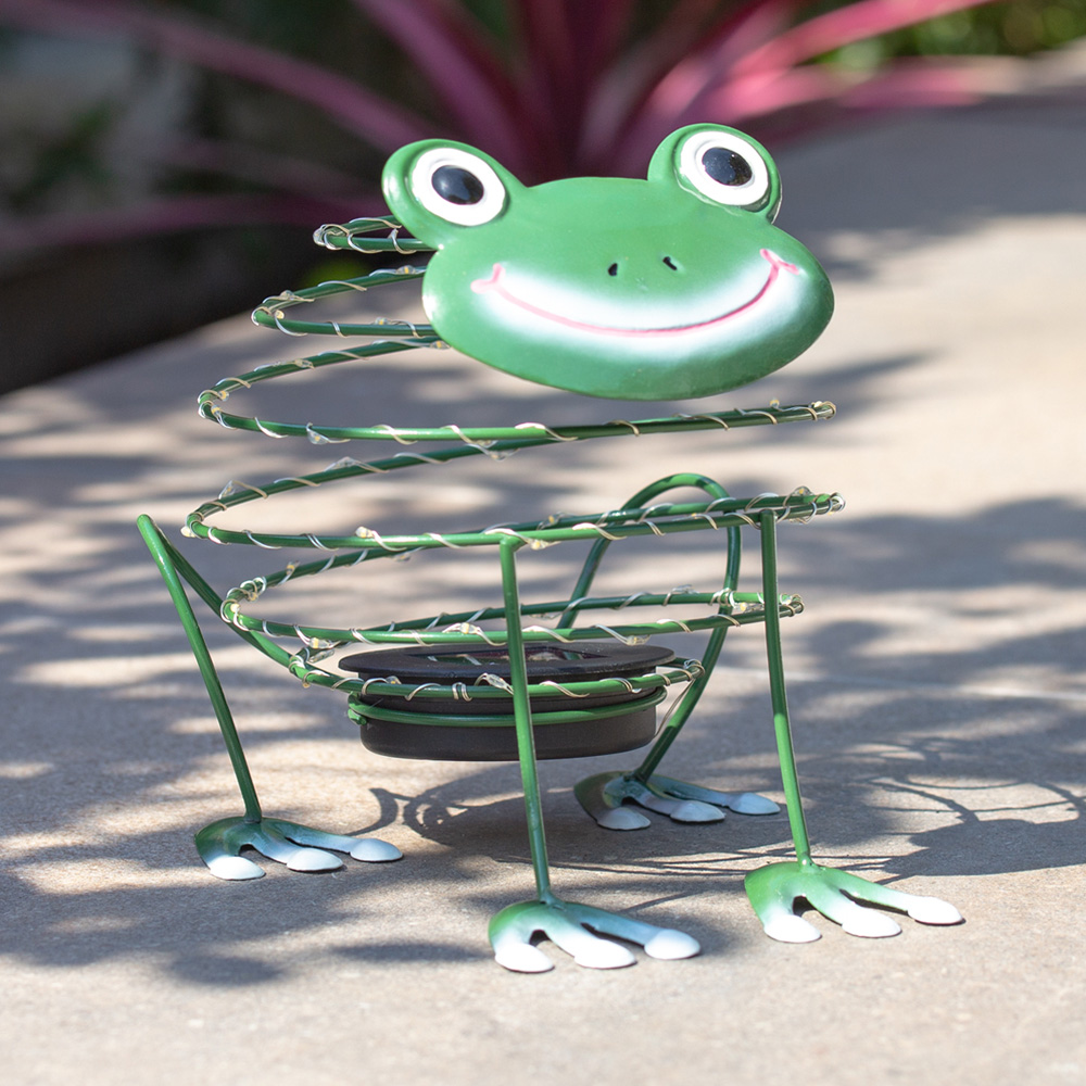GardenKraft Micro LED Solar Wire Frog Statue Image 3