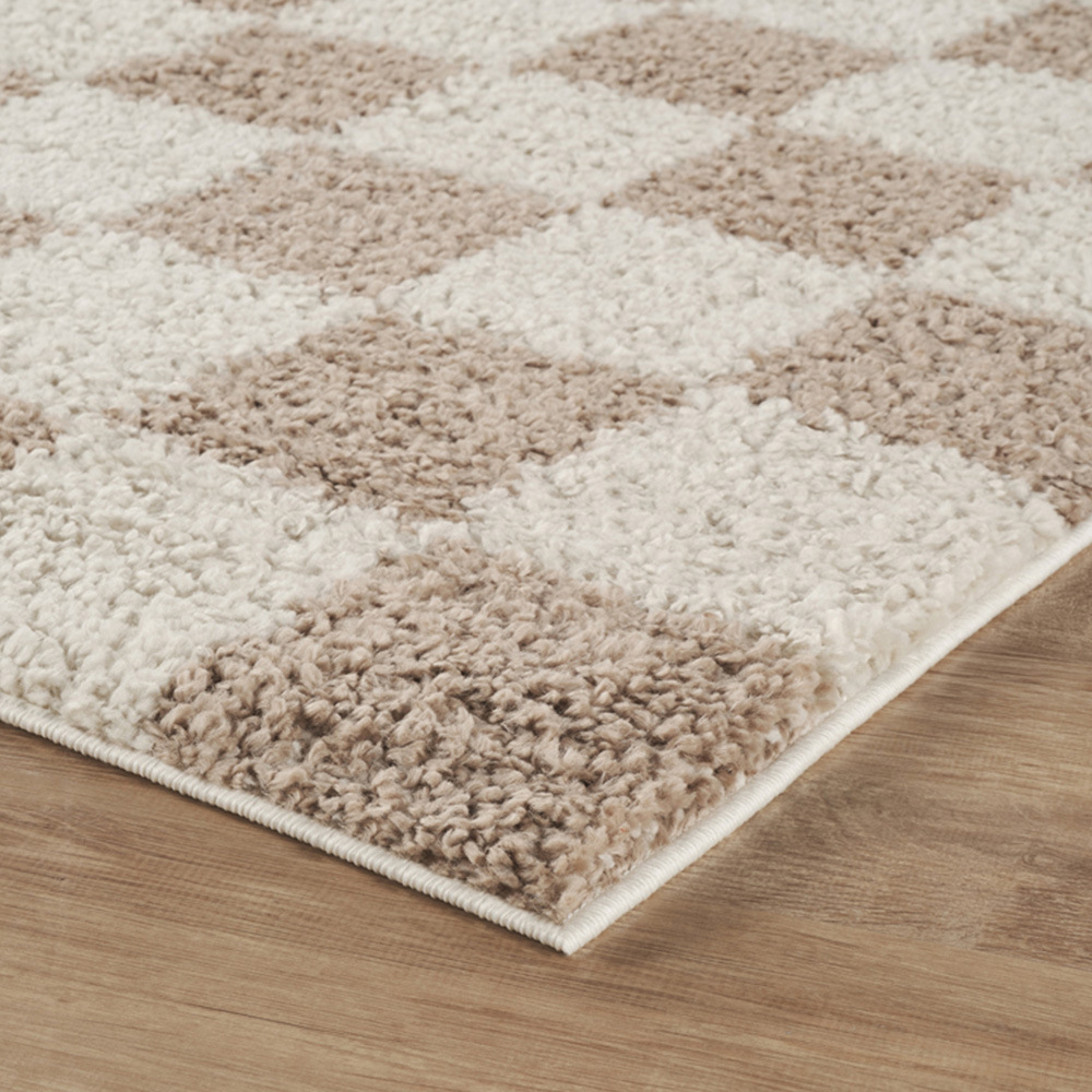 Desire Rugs Chester Beige Shaggy Checkered Rug 120 x 170cm Image 3