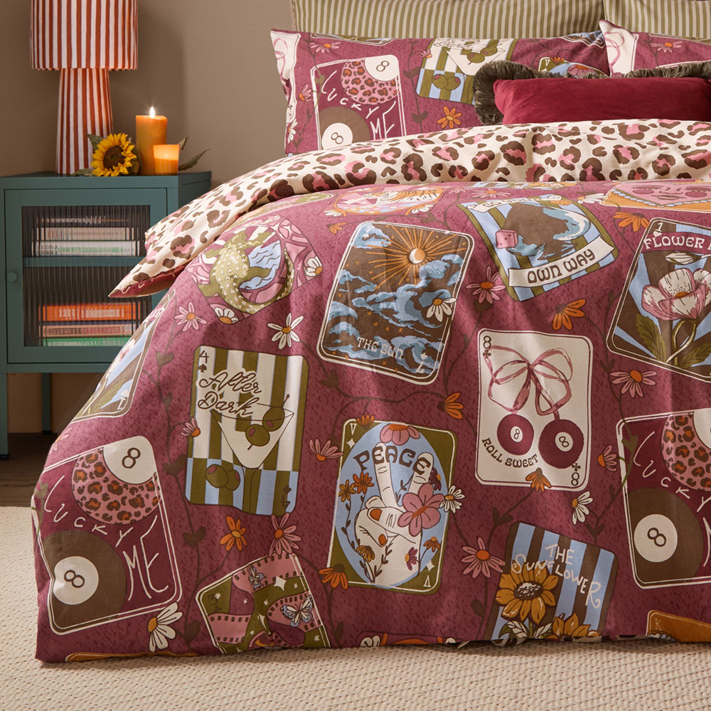 Furn Wild Card Double Burgundy Reversible Duvet Cover Set Image 4