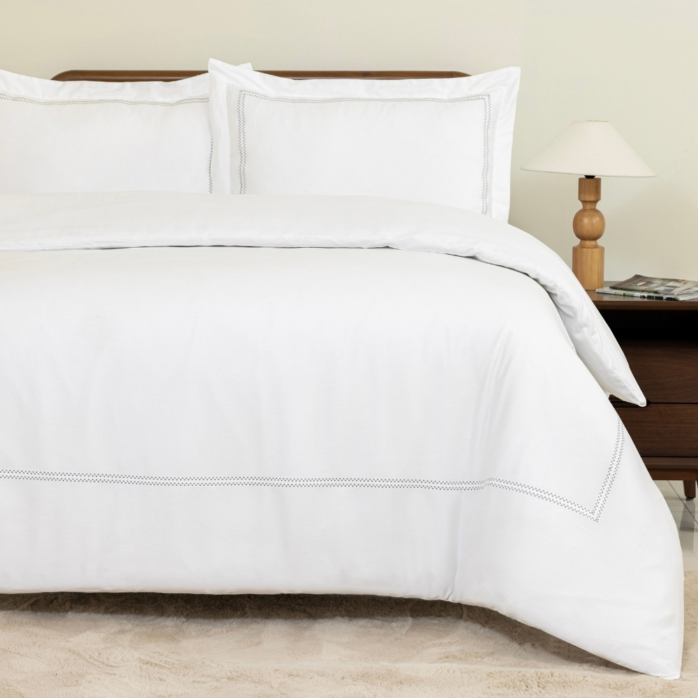 MHG Living Double Oxford Grey 200 Thread Count Duvet Cover Set Image 1