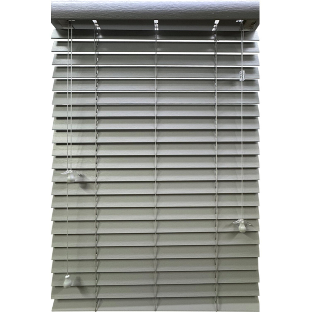 50mm Venetian Blind - Silver Oak / 60cm Image