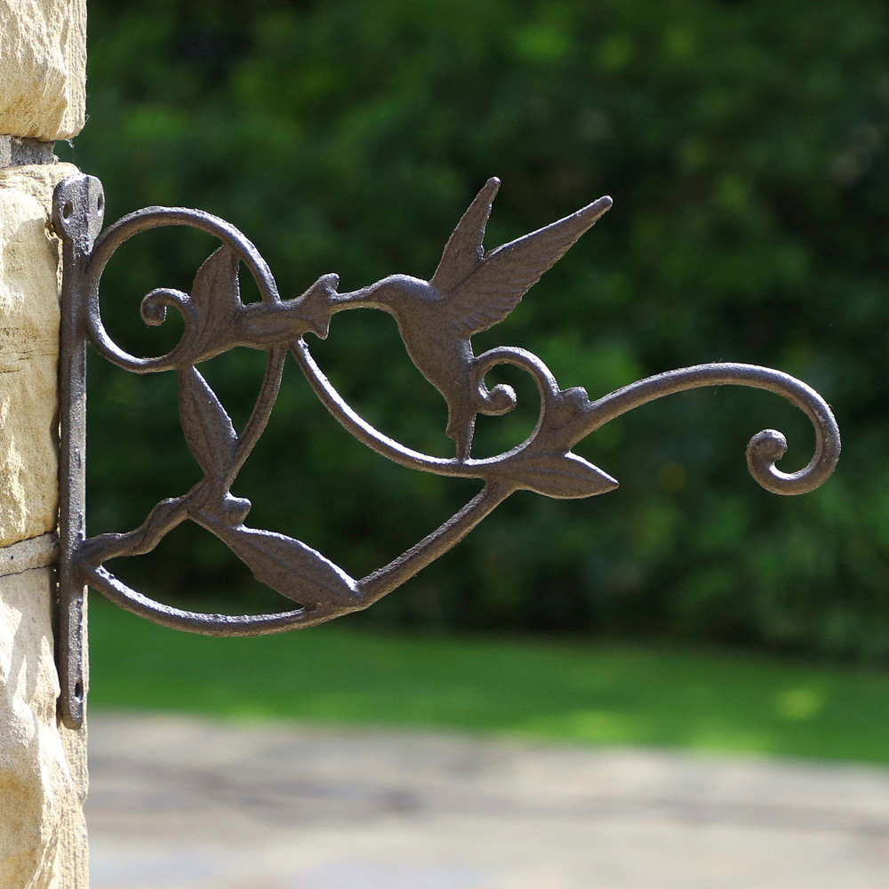 Dibor 18.5 x 27cm Antique Brown Cast Iron Hummingbird Hanging Wall Bracket Image 4