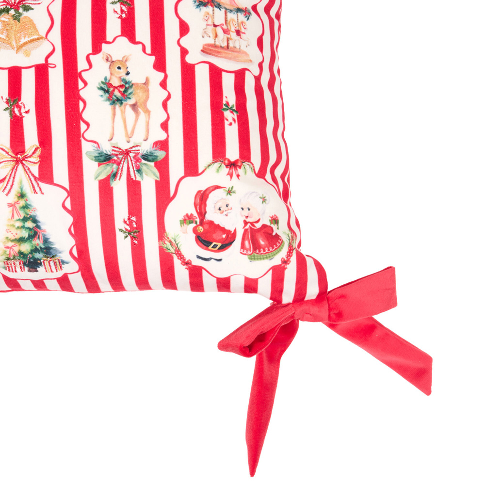 Timeless Christmas Cushion Image 4
