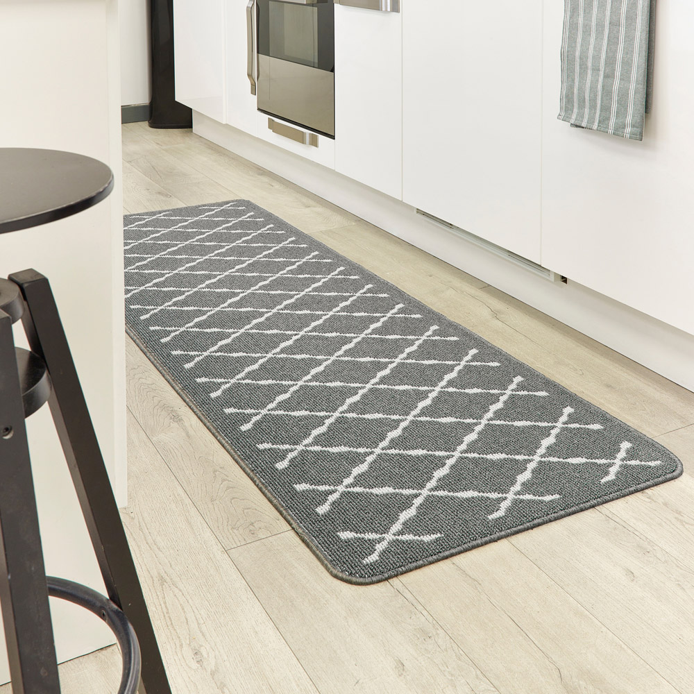 My Mat Arbor Silver Diamond Stain Resistant Runner 67 x 200cm Image 2