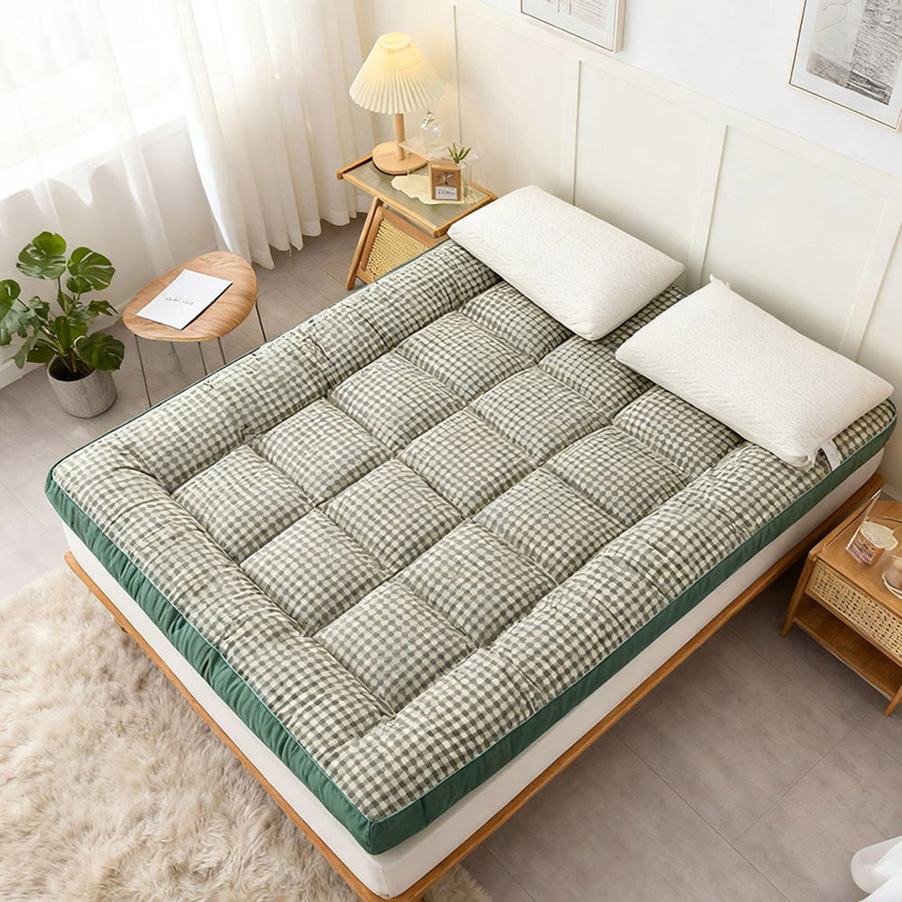 Living and Home King Size Green Plaid Quilted Mattress Topper Image 7