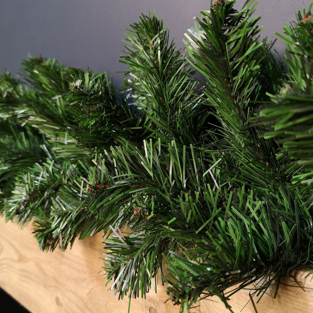 Samuel Alexander Plain Green Colorado Christmas Garland 270cm Image 5