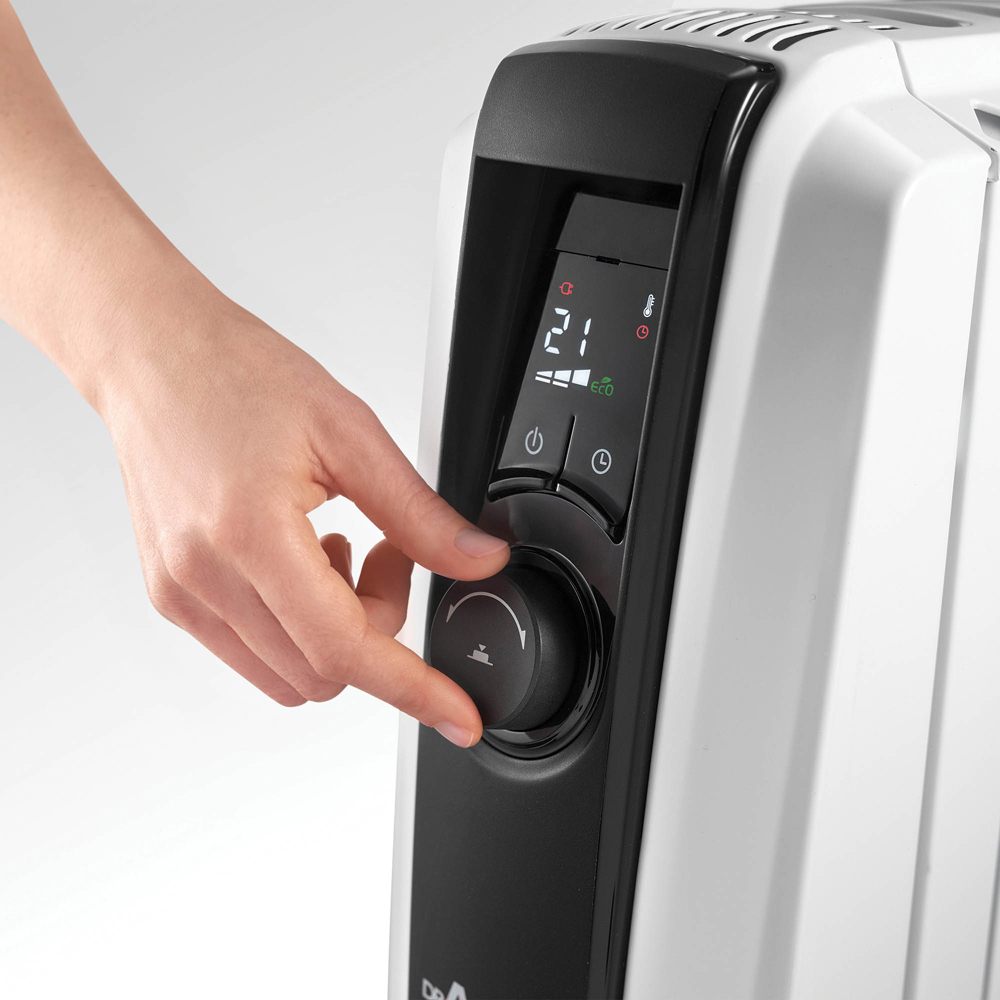 De'Longhi Dragon 4 Digital Oil Filled Digital Radiator 2.5KW Image 4