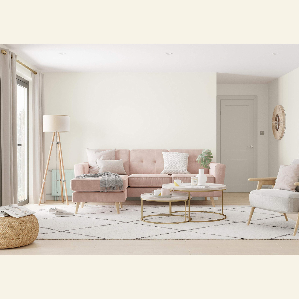 Dulux Trade Fine Cream Walls and Ceilings Diamond Matt Paint 5L Image 4