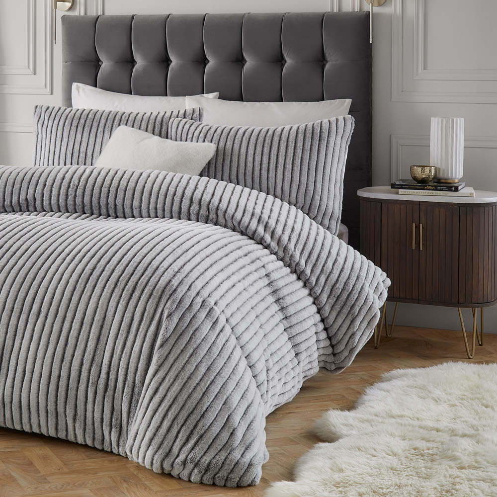Paoletti Alpine King Size Grey Striped Faux Fur Reversible Duvet Cover Set Image 3