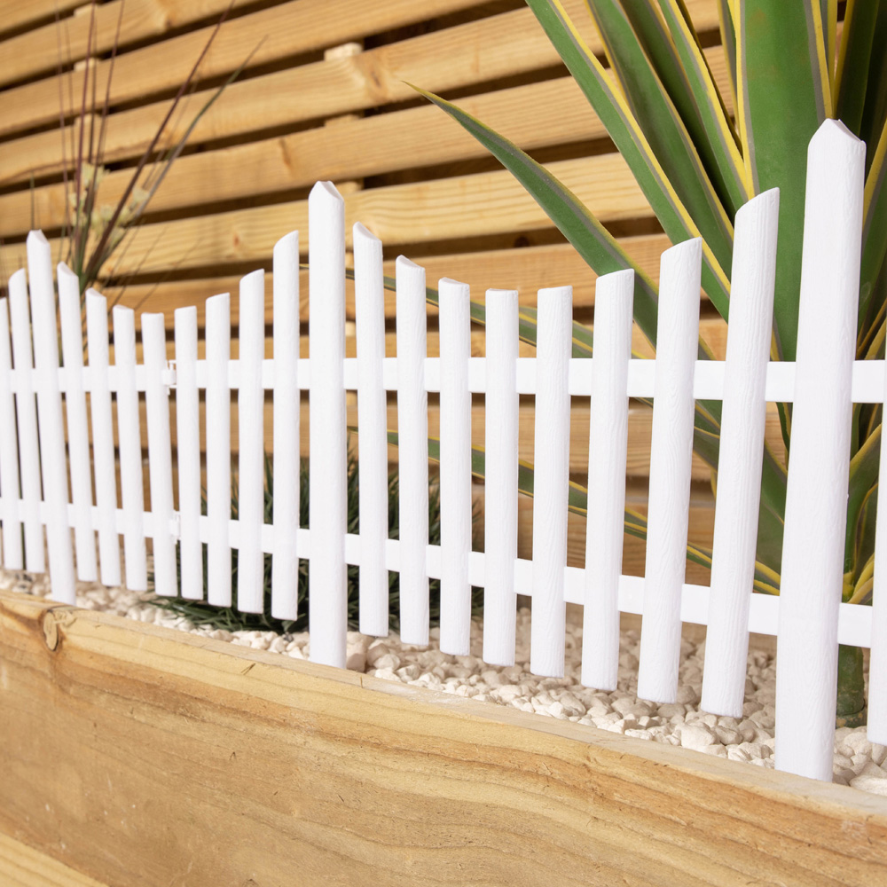 Samuel Alexander 4 Piece White Wood Effect Picket Fence Garden Edging Image 5