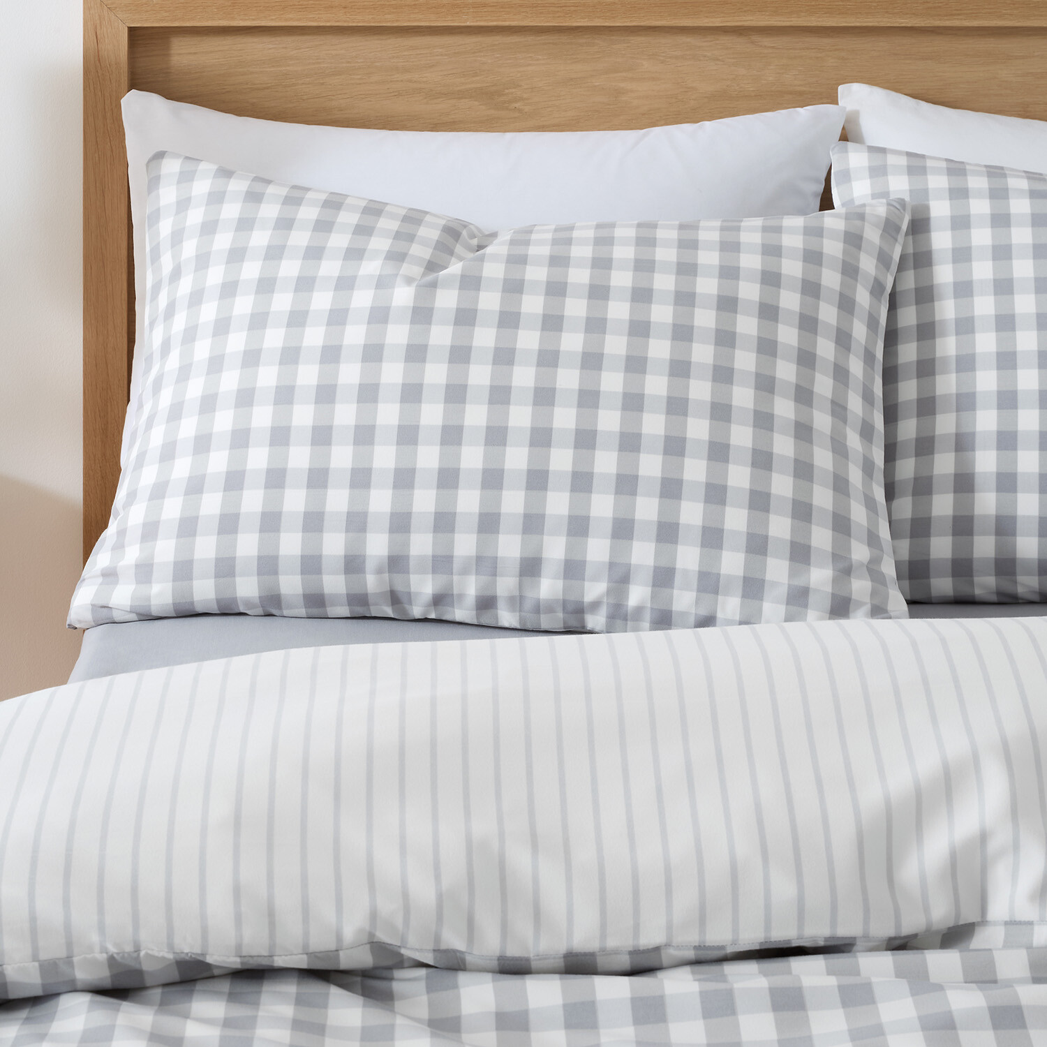 Morgan Check Bedding Set - Grey Image 3