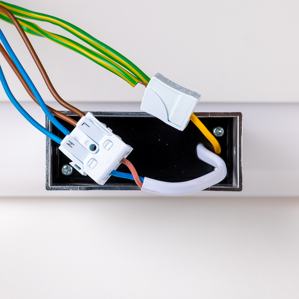 TCP White Tubular Mirror Bathroom Wall Light 600mm 12W Image 7