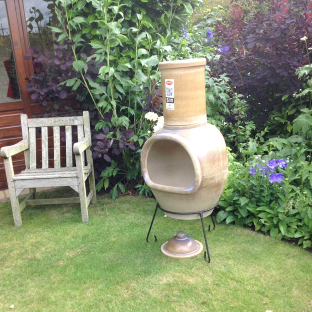 Gardeco Asteria Extra Large Glazed Cappuccino Chimalin AFC Chimenea with Stand and Lid Image 2