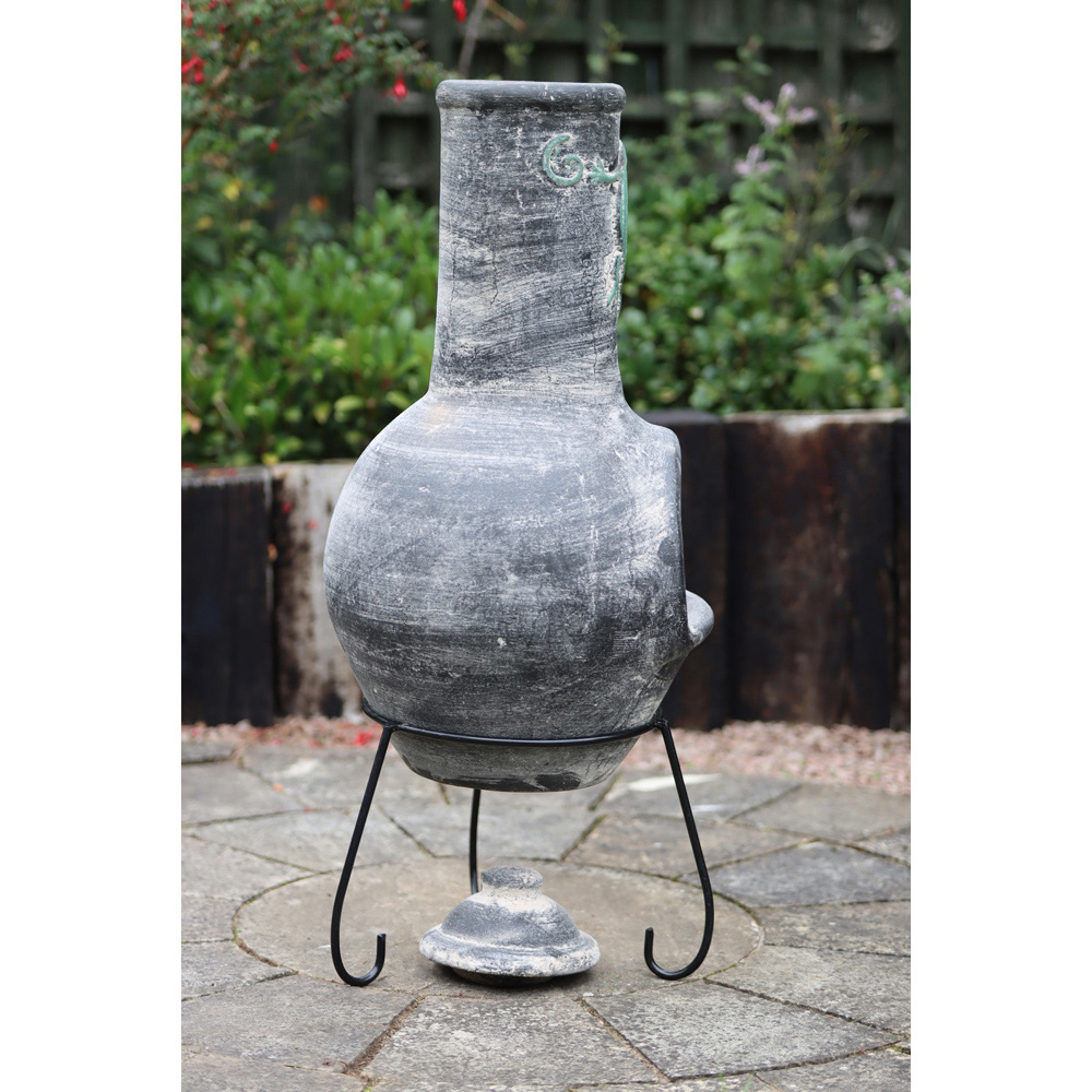 Gardeco Iguana Large Grey Mexican Chimenea with Stand and Lid Image 4
