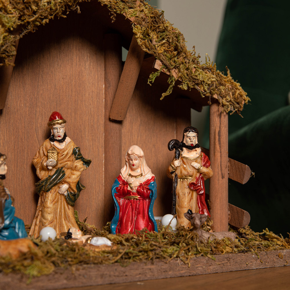 Sam Nativity Samuel Alexander Light Up Wooden Nativity Scene Christmas Decoration ...