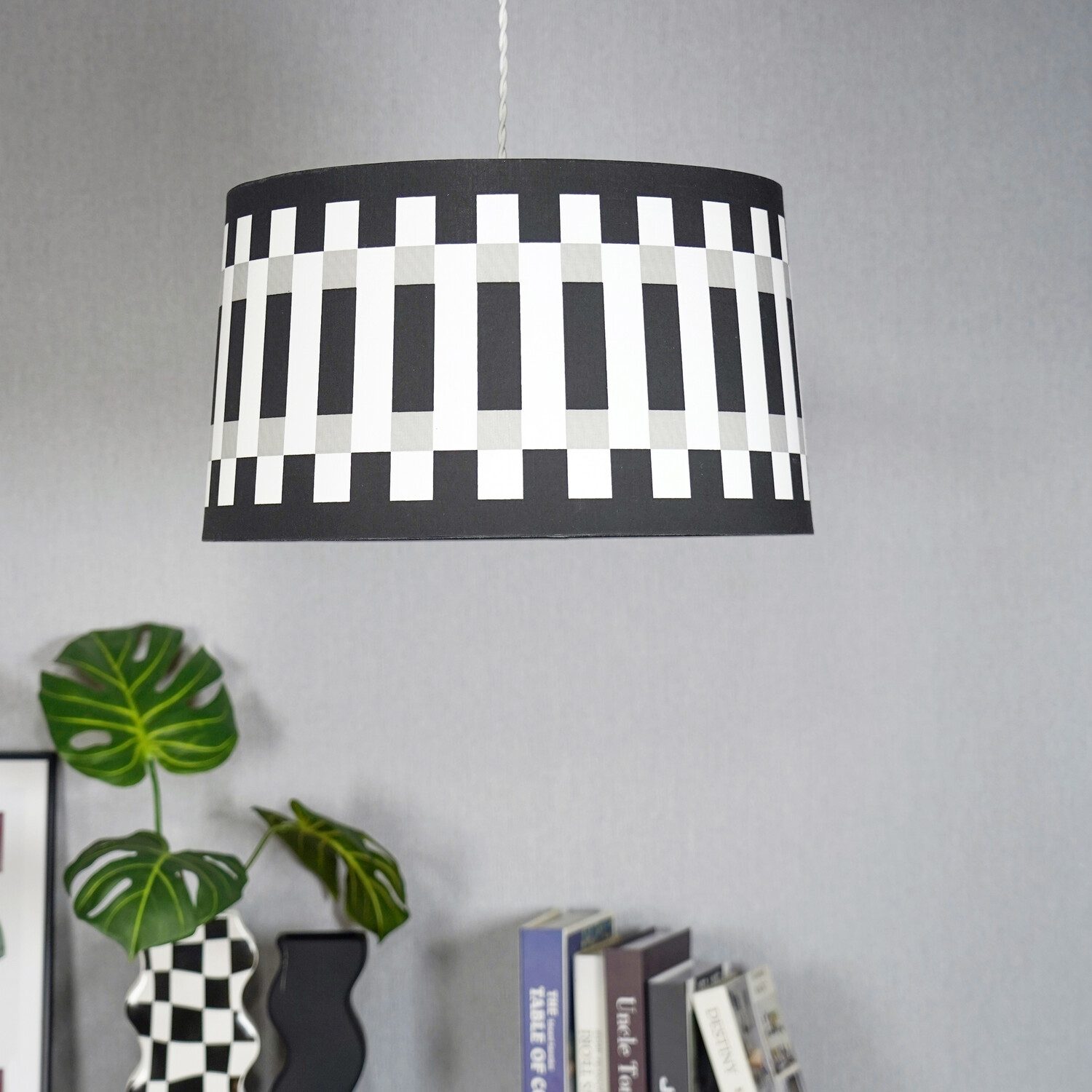 Abstract Stripe Monochrome Shade Black Image 5