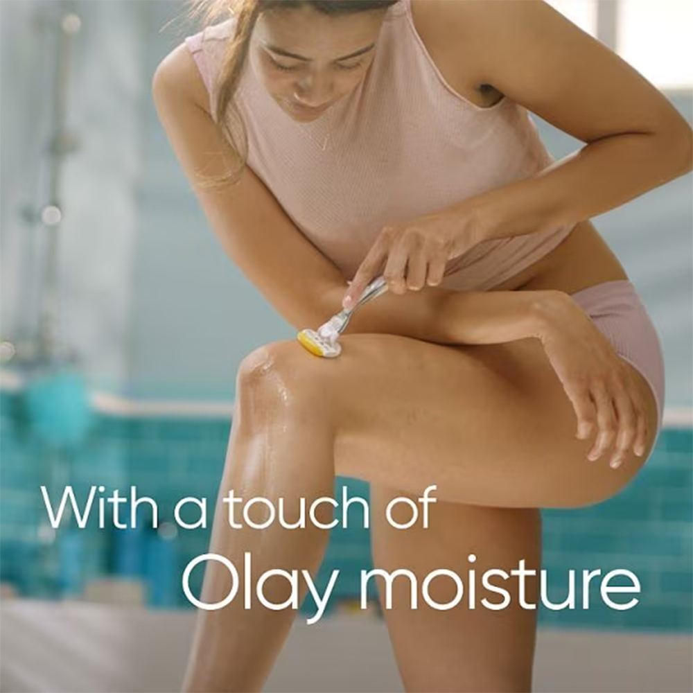 Gillette Venus Comfortglide Coconut and Olay Platinum Razor Image 6