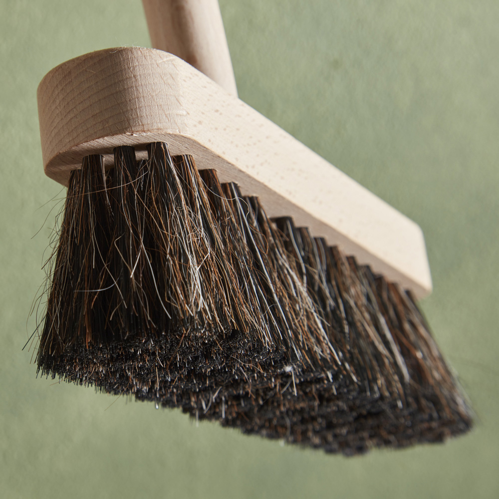 Tower Long Handled Dustpan and Brush Set Wilko