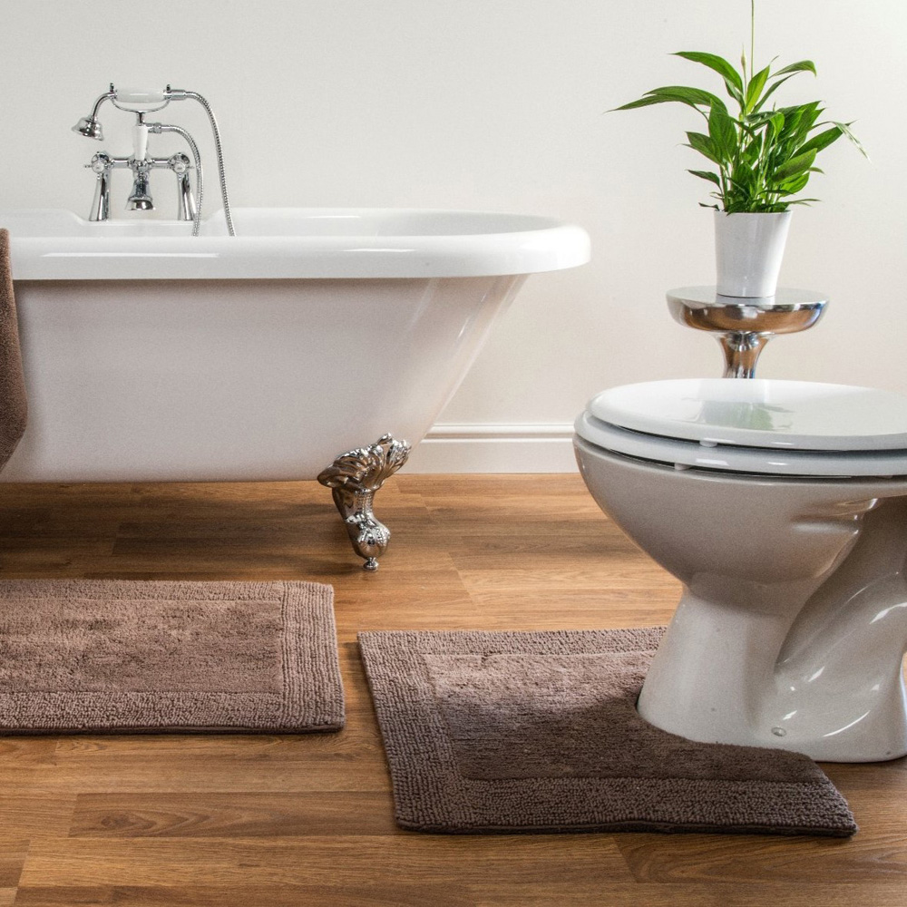 Allure Bath Fashions Elegance Mocha Reversible Pedestal Mat 53 x 55cm Image 2