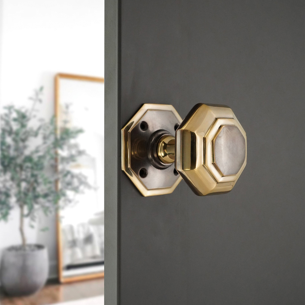 Spira Brass Aged Brass Octagonal Mortice Door Knob 2 Pack Image 2