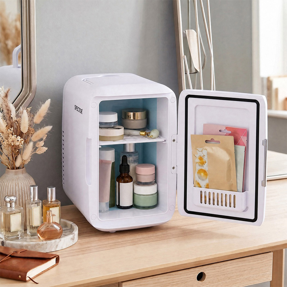 Spector White Portable Mini Fridge Image 3