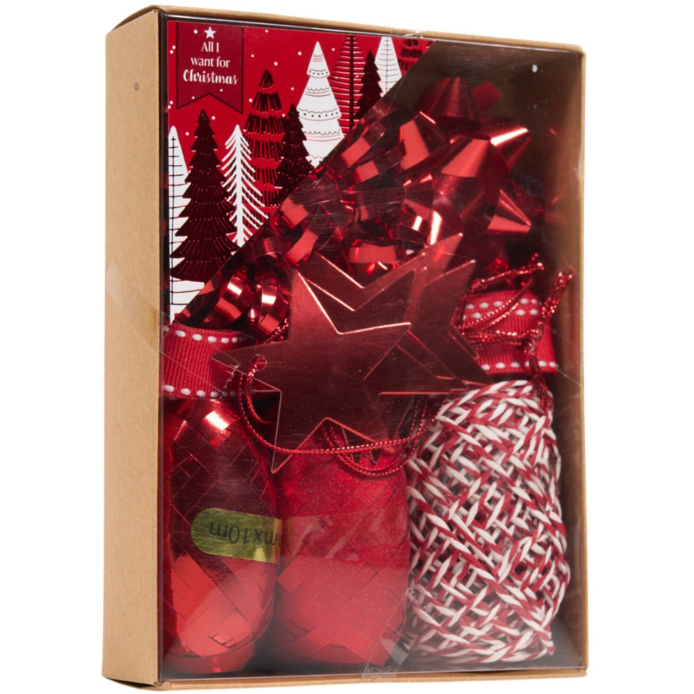 Traditional Christmas Wrapping Set Image 4